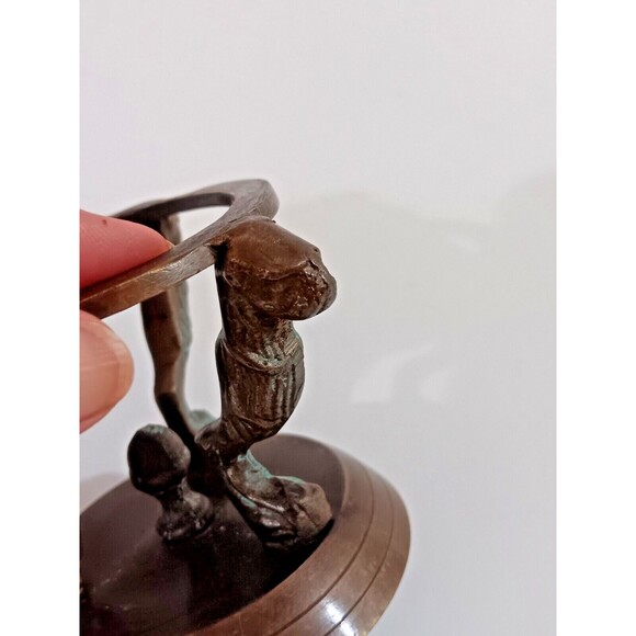 Signed Paperweight A. Jablonski (Etched Initials) With Brass Display Holder - Picture 6 of 7